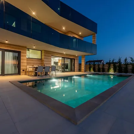 Βίλα Crowonder Travera 1 With Heated Swimming Pool - Crowonder Luxury Rent *