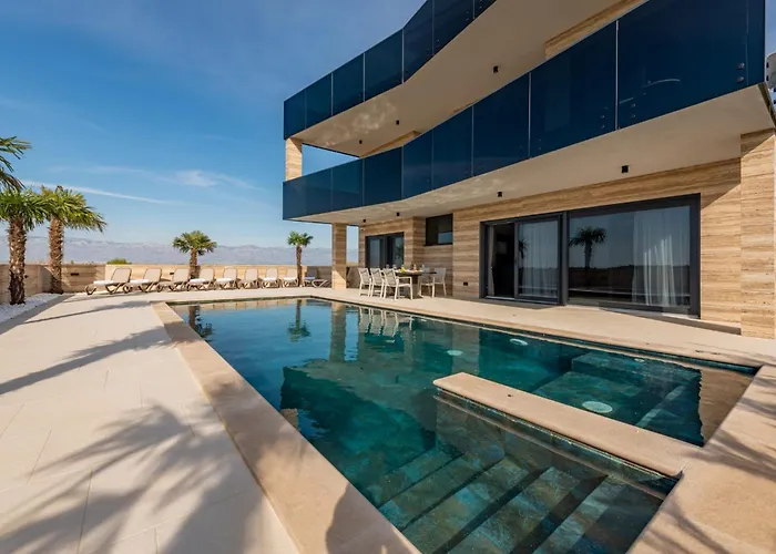 Вилла Crowonder Travera 1 With Heated Swimming Pool - Crowonder Luxury Rent