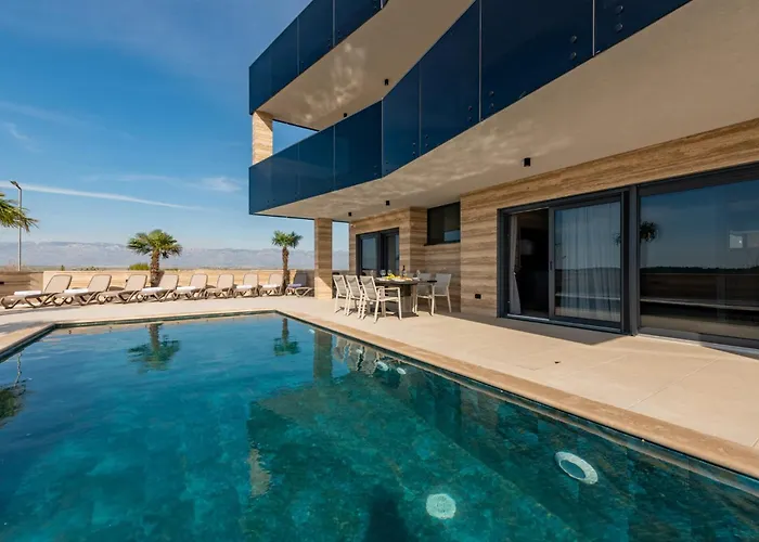 Villa Crowonder Travera 1 With Heated Swimming Pool - Crowonder Luxury Rent Privlaka (Zadar)